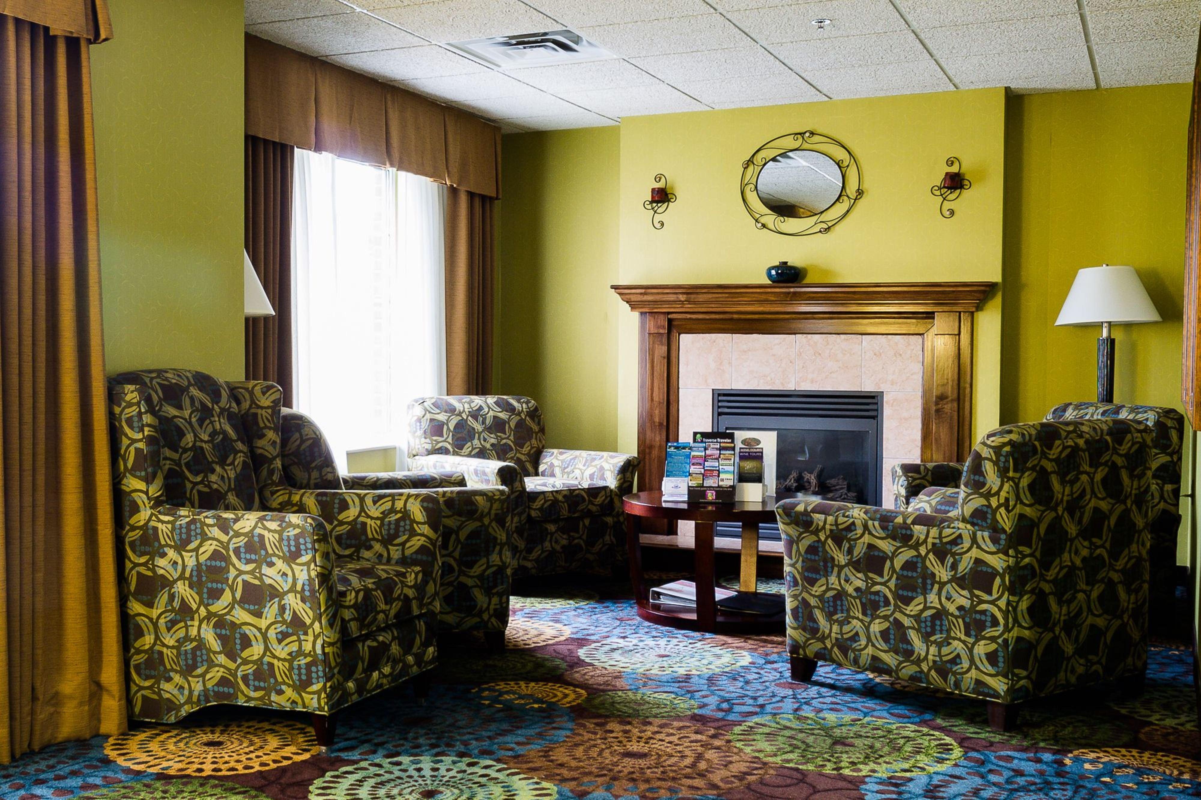 Holiday Inn Express Hotel & Suites Acme-Traverse City By Ihg Exterior foto