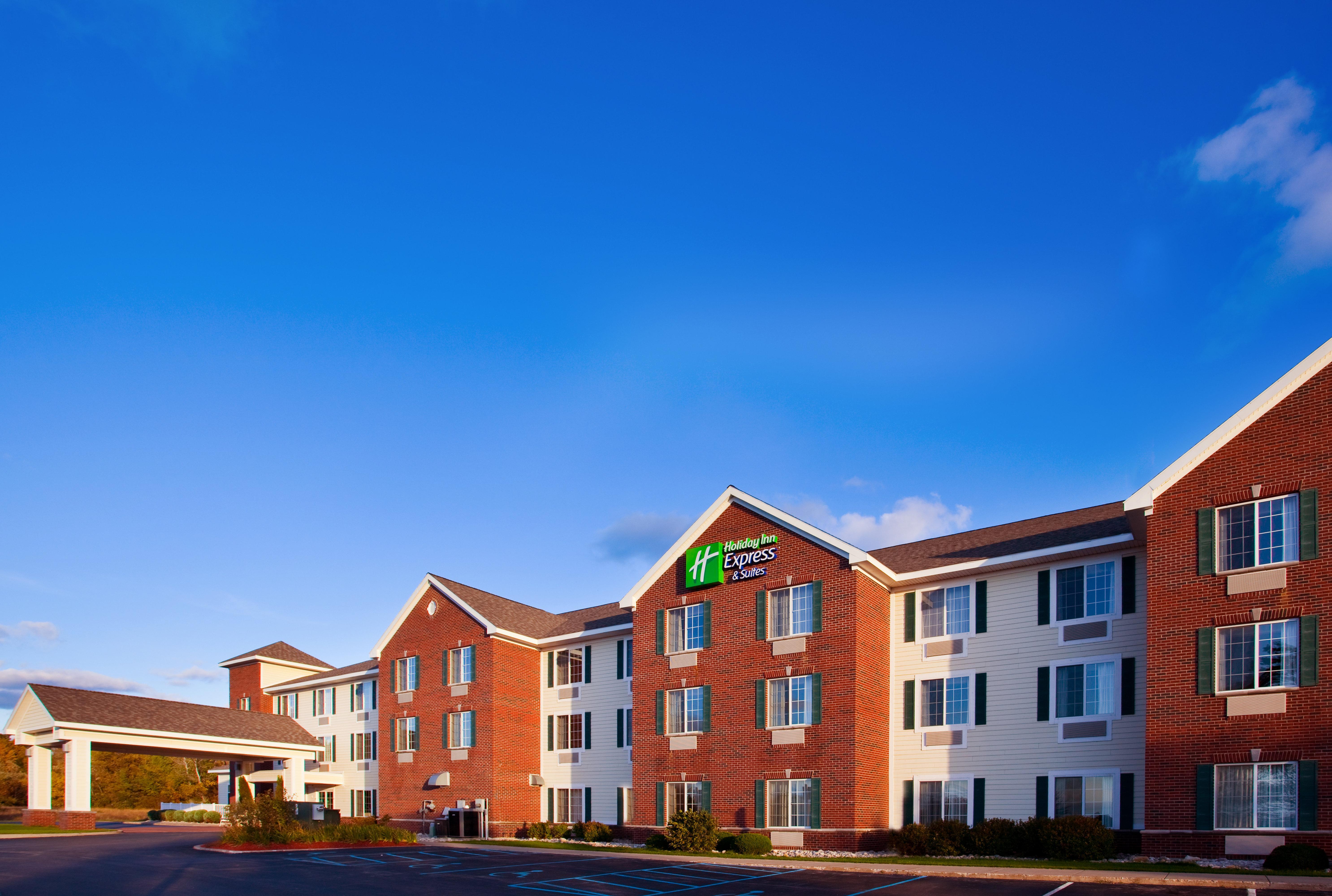 Holiday Inn Express Hotel & Suites Acme-Traverse City By Ihg Exterior foto